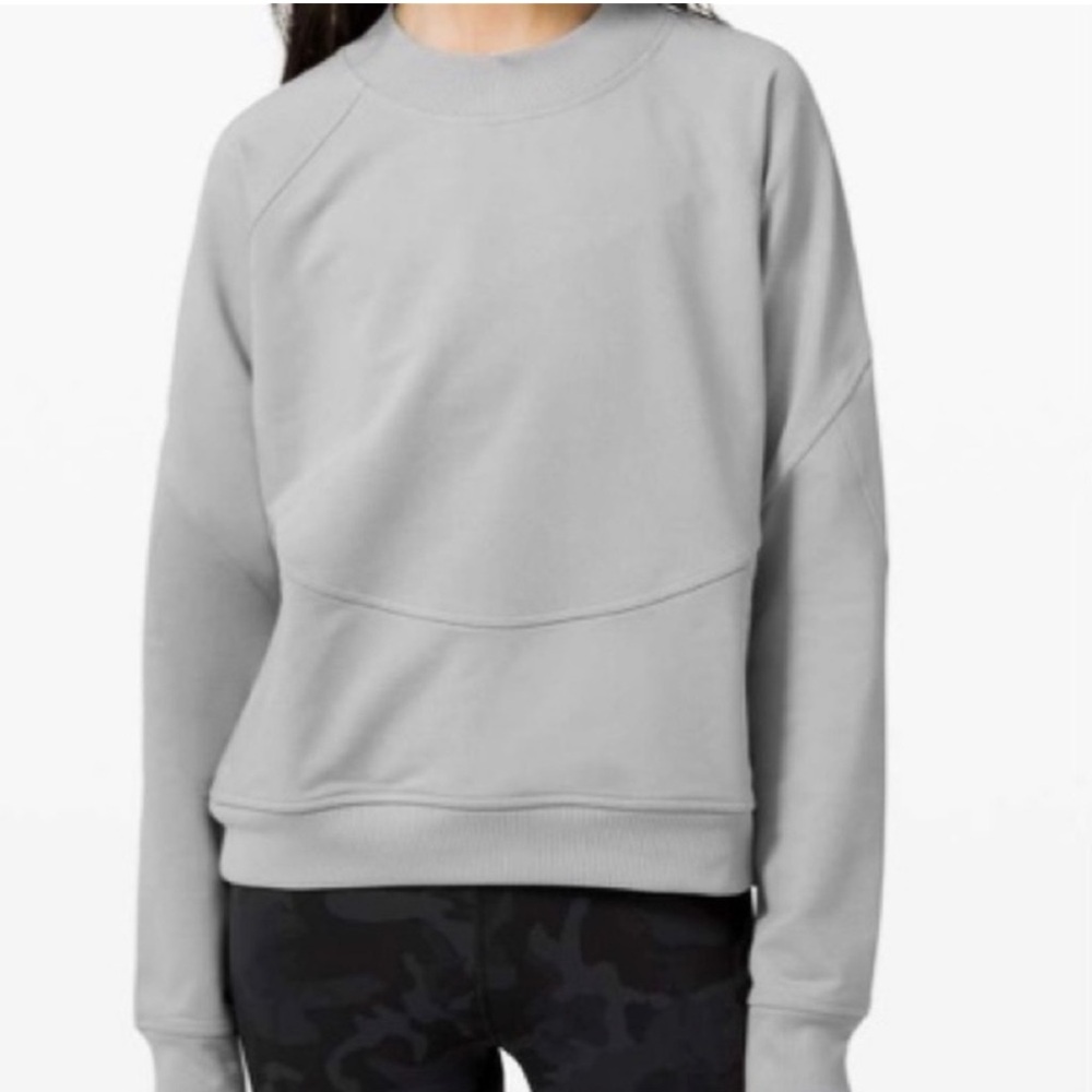 Lululemon City Sweat Crew
Heathered Stargaze size 4